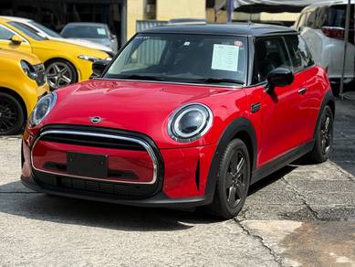 Mini Cooper in City Centre, KUL