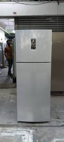 2door fridge refrigerator Electrolux 319L