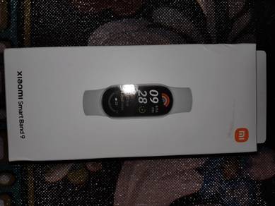 Xiaomi band 9 (With box and charger)