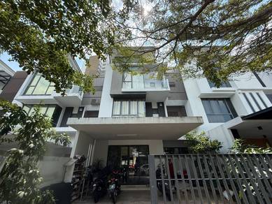 3-storey Terraced House For Sale in Kajang,SGR
