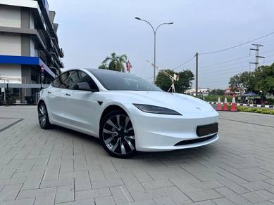 Tesla Model 3 LONG RANGE AWD (ENHANCED AUTOPILOT) in Alor Setar, KDH