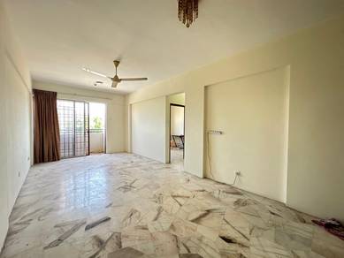 Apartment For Sale in Pangsapuri Seri Pinang (Seri Kembangan)