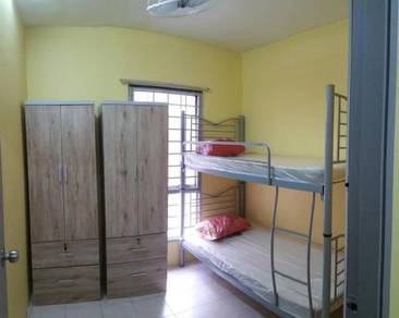 Room in Shah Alam, SGR