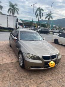 BMW 320i 20i (CKD) in Seremban, NSN