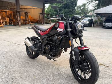 Benelli Leoncino 250