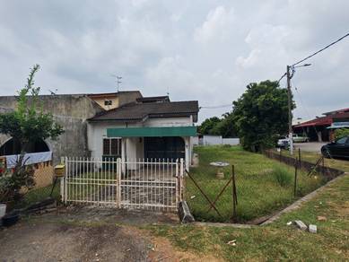1-storey Terraced House For Sale in Batu Berendam,MLK