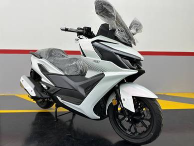 Sym Cruisym 400i