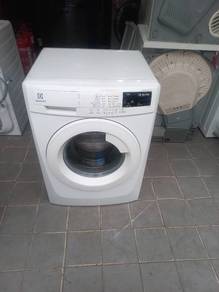 Jenama Electrolux front load 8kg washer
