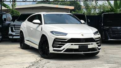 Lamborghini Urus in Ampang Hilir, KUL