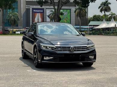 2022 Volkswagen Passat TSI ELEGANCE