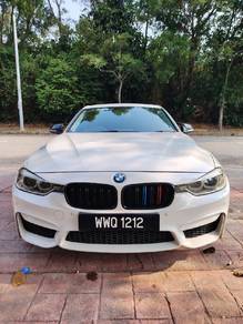 BMW 328i 28i LUXURY (CKD) in Kota Damansara, SGR