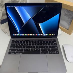 MacBook Pro 13inch 2018 Intel Core i5 8G RAM 256GB