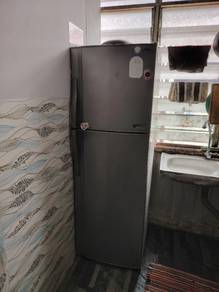 peti sejuk refrigerator 
