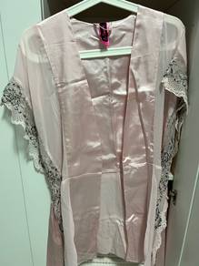 La Senza pink lounge wear