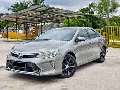 Toyota Camry HYBRID in Johor Bahru, JHR