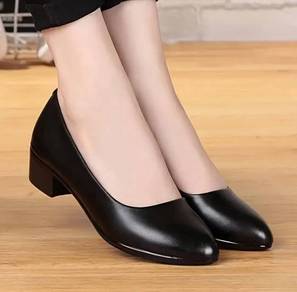 Women Black Heel Shoes