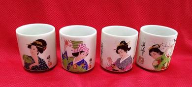 4 piece Sake gift set Geisha Japanese women faces 