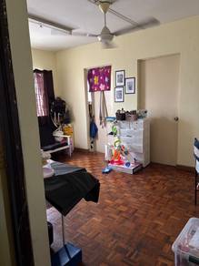 Flat For Rent in Flat PKNS Seksyen 8 Shah Alam