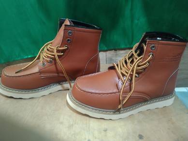 Man Boots for sell..