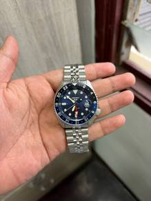 Seiko GMT Batman SSK003
