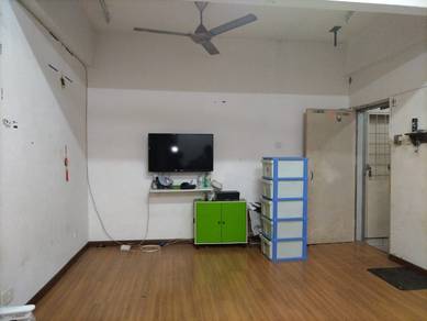 Apartment For Sale in Taman Suria Shop Apartment