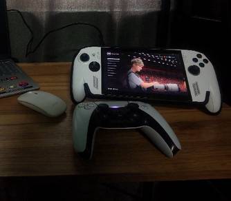 Rog Xbox Ally + Arzopa Monitor 16.1