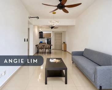 Condominium For Rent in Ideal Venice Residency