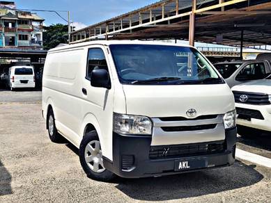 2016 TOYOTA HIACE 2.5D PANEL rear aircond tip top