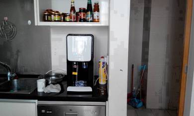 Hot & Normal Dispenser ,,,,,,,,,,,,, E5n