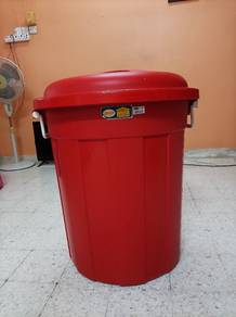 Water Container