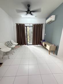 Condominium For Sale in Tri Pinnacle