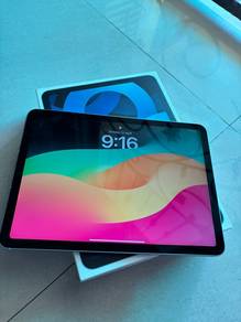 Ipad Air Celullar and Magic Keyboard