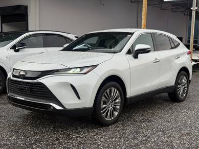 Toyota Harrier Z LEATHER PACKAGE in Others, KUL