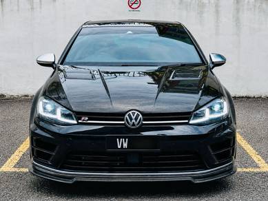 Volkswagen Golf R (TECH PACK) in Desa Petaling, KUL