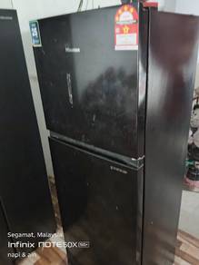 peti sejuk 320L