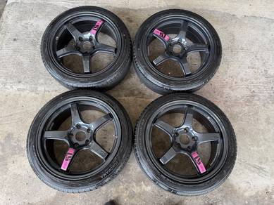 Rim rays gramlight 57CR 17 inch spec zc33s