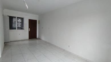 Condominium For Sale in Tri Pinnacle