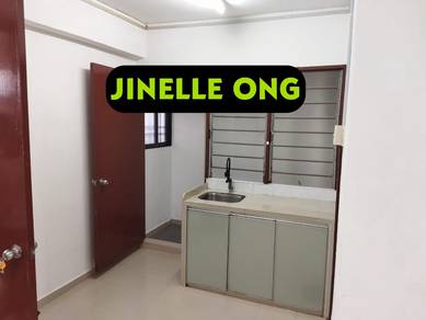 Apartment For Rent in Krystal Heights