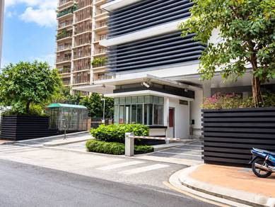 Condominium For Rent in 2 Hampshire