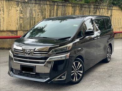 Toyota Vellfire ZG in Sungai Besi, KUL