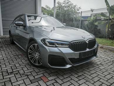 2020 BMW 530i 30i M-SPORT (CKD)