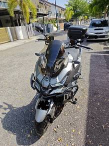 Sym Husky ADV 150