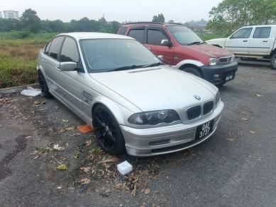 BMW 318i 18i LIFESTYLE (CKD) in Bintulu, SWK