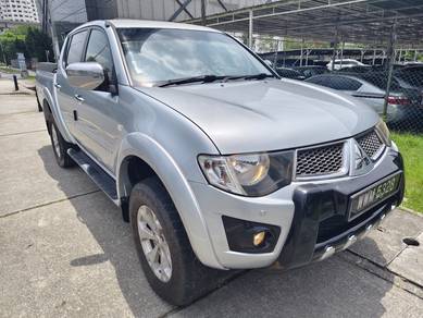 Mitsubishi Triton VGT in Old Klang Road, KUL