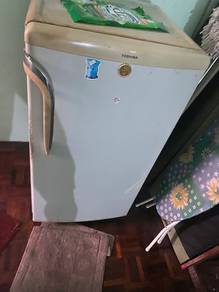 Toshiba Single Door Ice Box