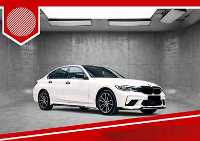 BMW 320i 20i SPORT in Others, KUL