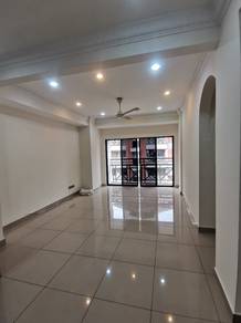 Condominium For Sale in Evergreen Park