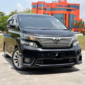 Toyota Vellfire Z PLATINUM SELECTION II in Setia Tropika, JHR