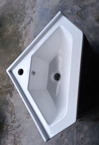 corner ceramic sink with aluminum shelf