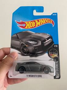 Hotwheels Nissan Skyline GTR R35 Nightburnerz Grey
